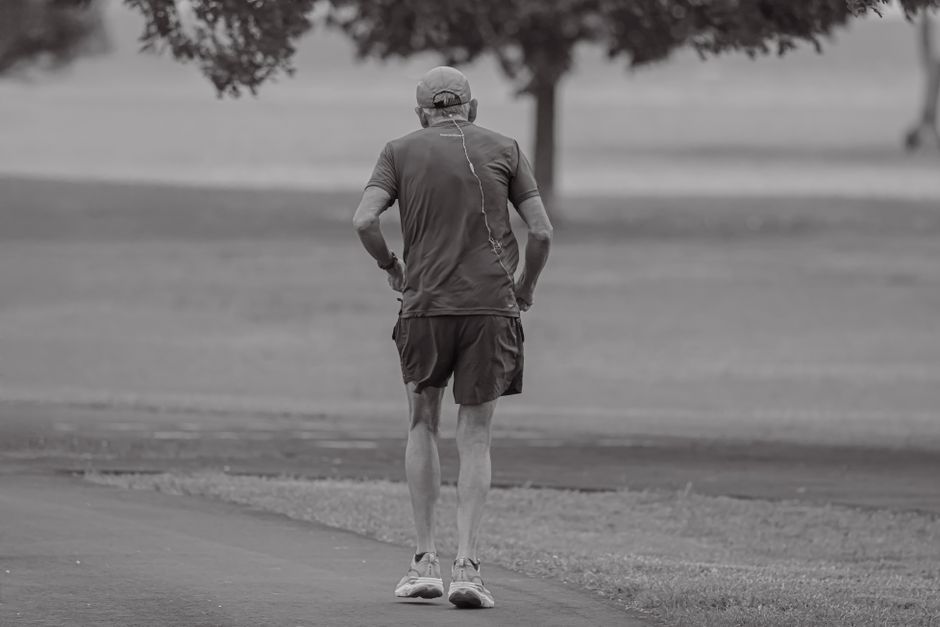 Reprendre le sport après 50 ans : par où commencer